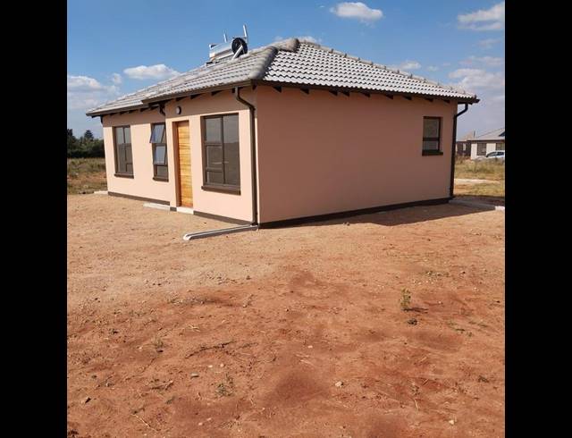3 BEDROOM HOUSE FOR SALE IN CRYSTAL PARK
